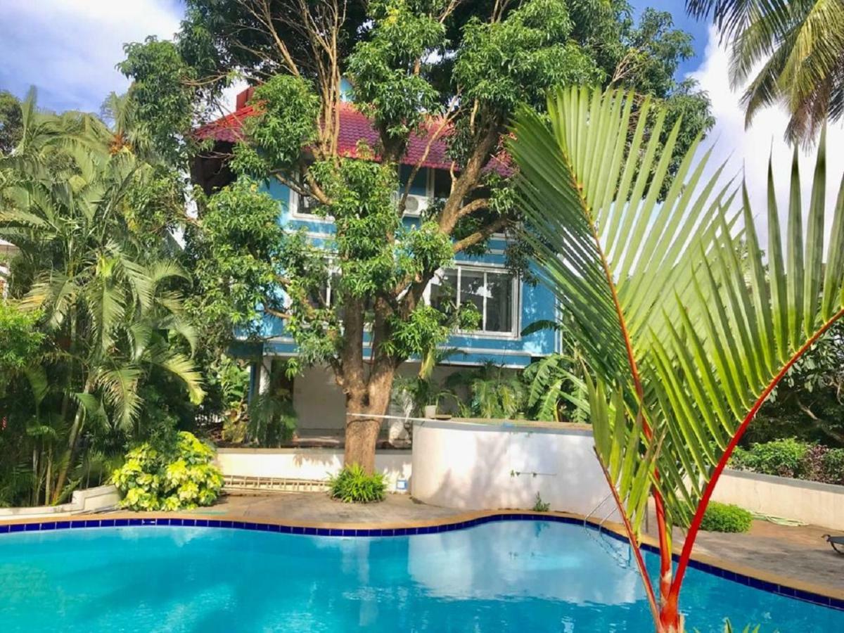 1265 Crescent Villa Candolim Exteriör bild